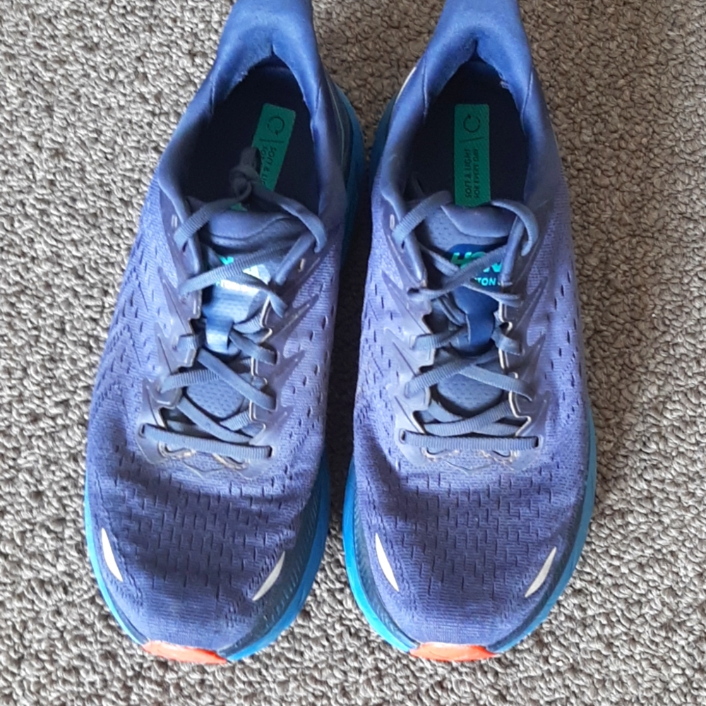 Hoka Clifton 8